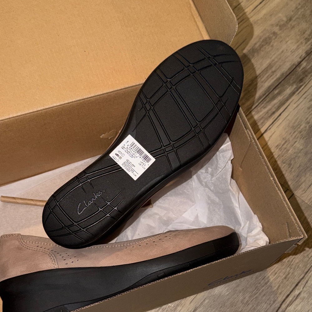 Clarks Taupe Suede Wedge Loafers with Black Sole - Picture 2 of 3